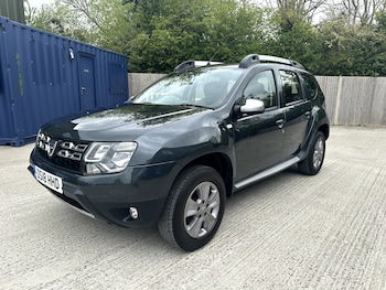Used Dacia Duster 2018 for sale - 78575311: Photo