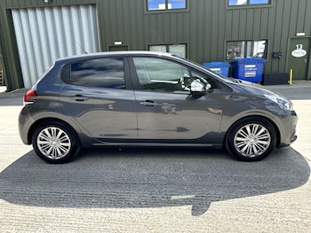 Used Peugeot 208 2019 for sale - 78575310: Photo