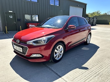 Used Hyundai i20 2016 for sale - 79463056: Photo