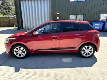 Used Hyundai i20 2016 for sale - 79463056: Photo