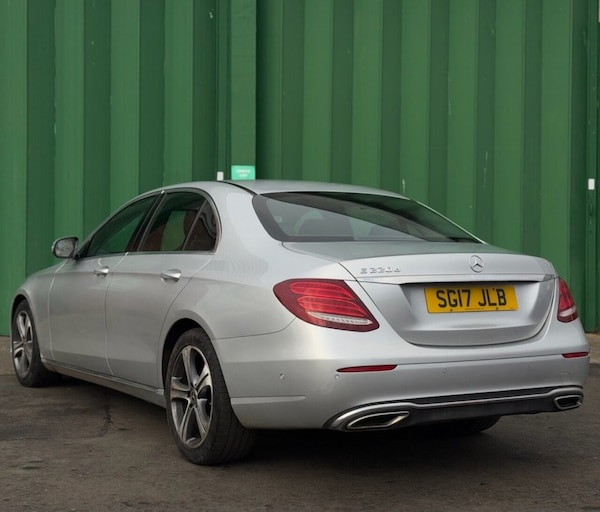 Used Mercedes-Benz E-Class 2017 for sale - 73608693: Photo 5