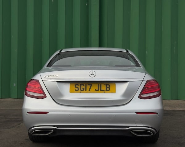 Used Mercedes-Benz E-Class 2017 for sale - 73608693: Photo 6