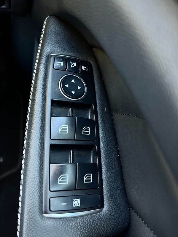Used Mercedes-Benz CLS 2014 for sale - 67158189: Photo 24
