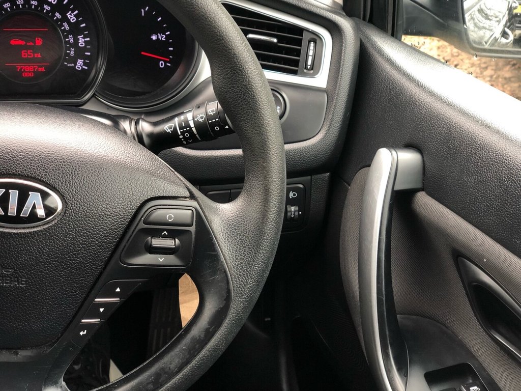 Used Kia Ceed 2013 for sale - 77110627: Photo 10