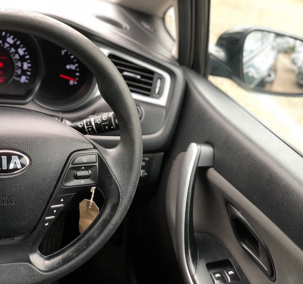 Used Kia Ceed 2013 for sale - 77110627: Photo 21