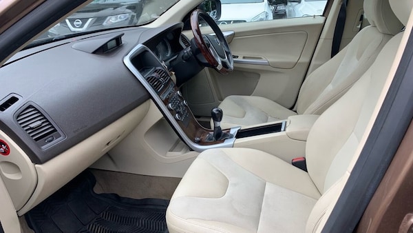 Used Volvo XC60 2009 for sale - 69700575: Photo 10