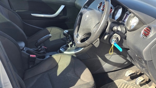 Used Peugeot 308 2013 for sale - 74616774: Photo 5