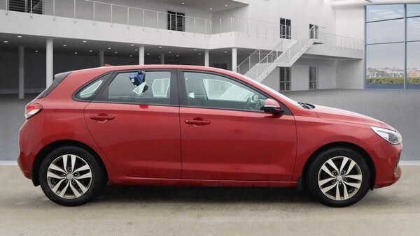 Used Hyundai i30 2017 for sale - 73966402: Photo 11