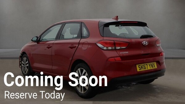 Used Hyundai i30 2017 for sale - 73966402: Photo 2