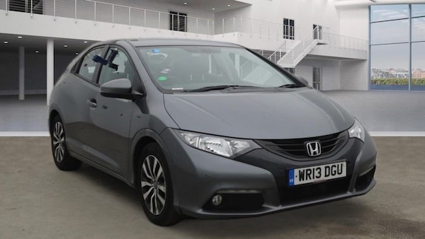 Used Honda Civic 2013 for sale - 73940332: Photo 2