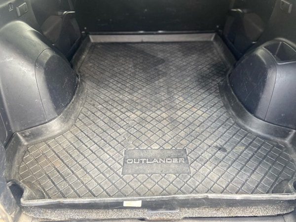 Used Mitsubishi Outlander 2011 for sale - 74416530: Photo 12