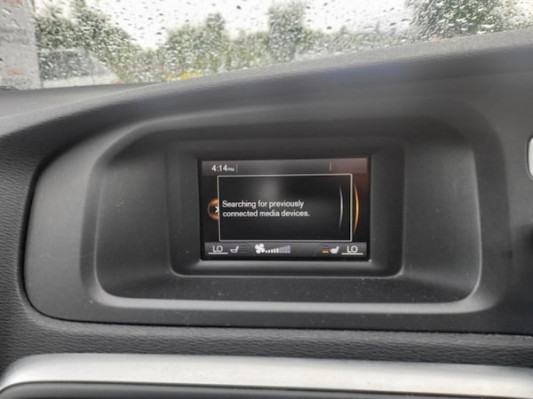 Used Volvo V40 2015 for sale - 73071224: Photo 21