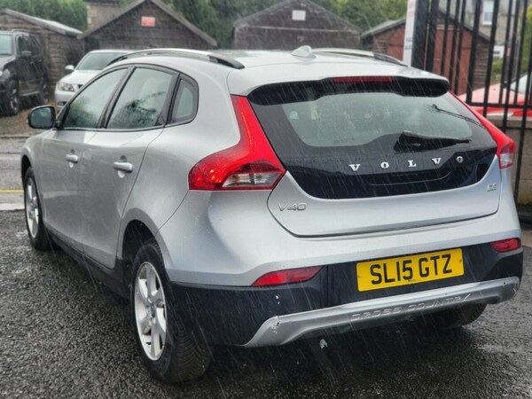 Used Volvo V40 2015 for sale - 73071224: Photo 5