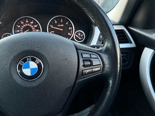 Used BMW 3 Series 2013 for sale - 74460904: Photo 10