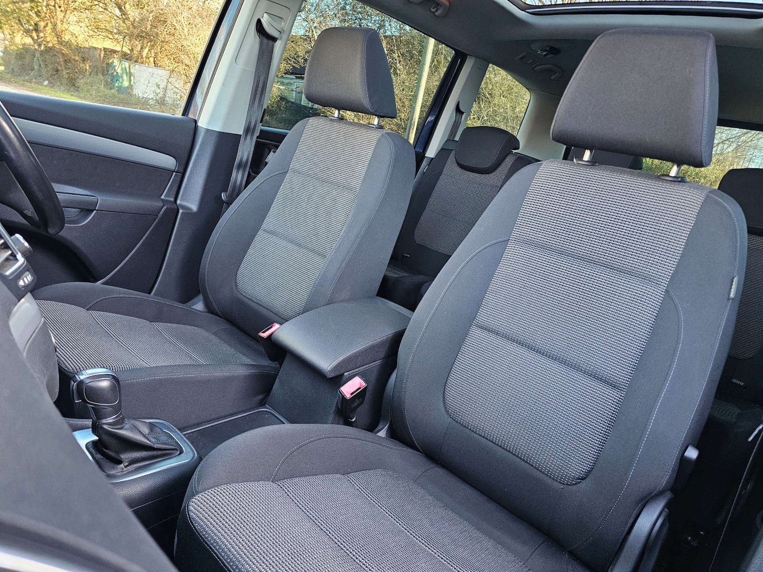 Used Volkswagen Sharan 2013 for sale - 76637980: Photo 12