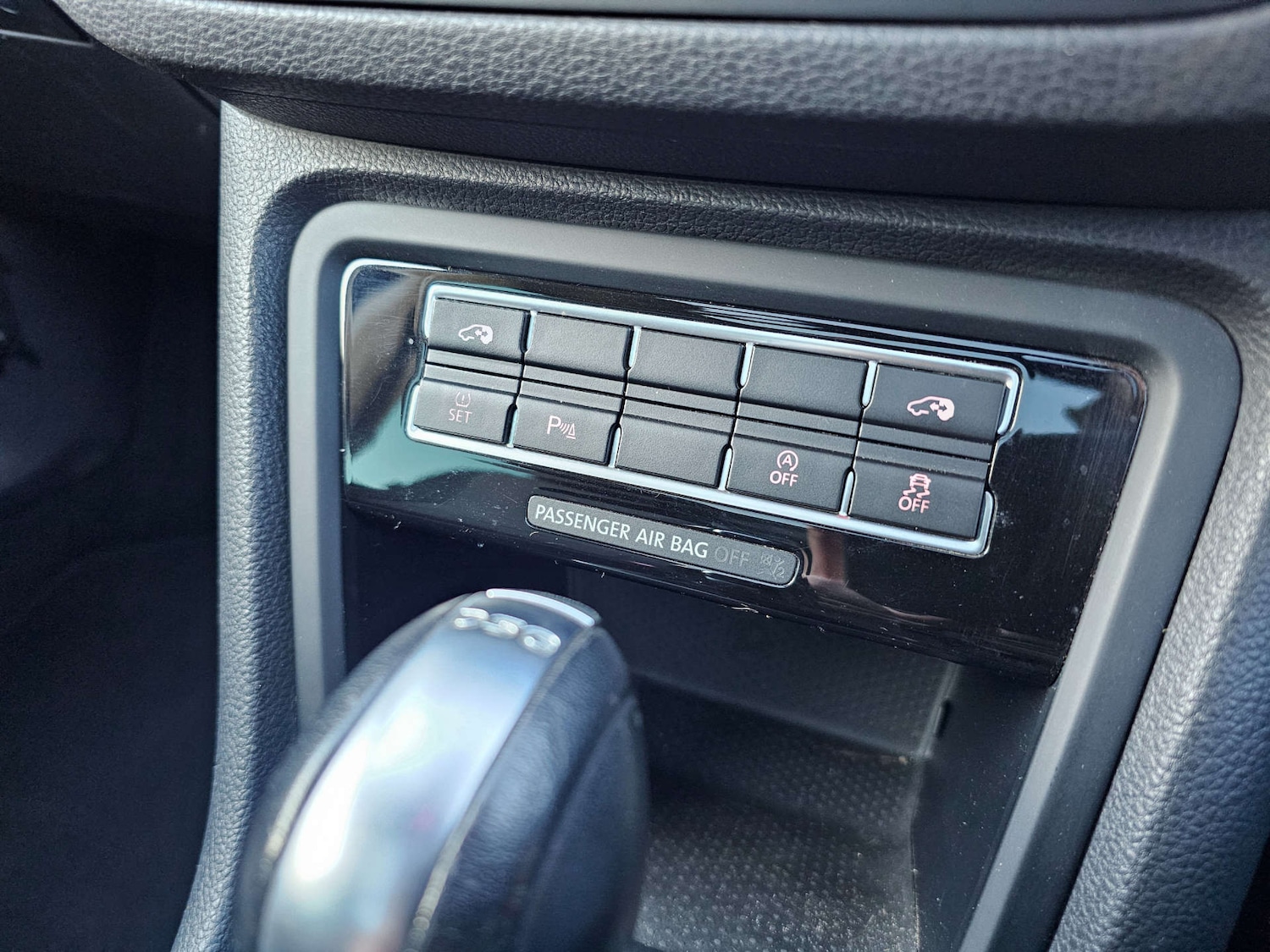 Used Volkswagen Sharan 2013 for sale - 76637980: Photo 24