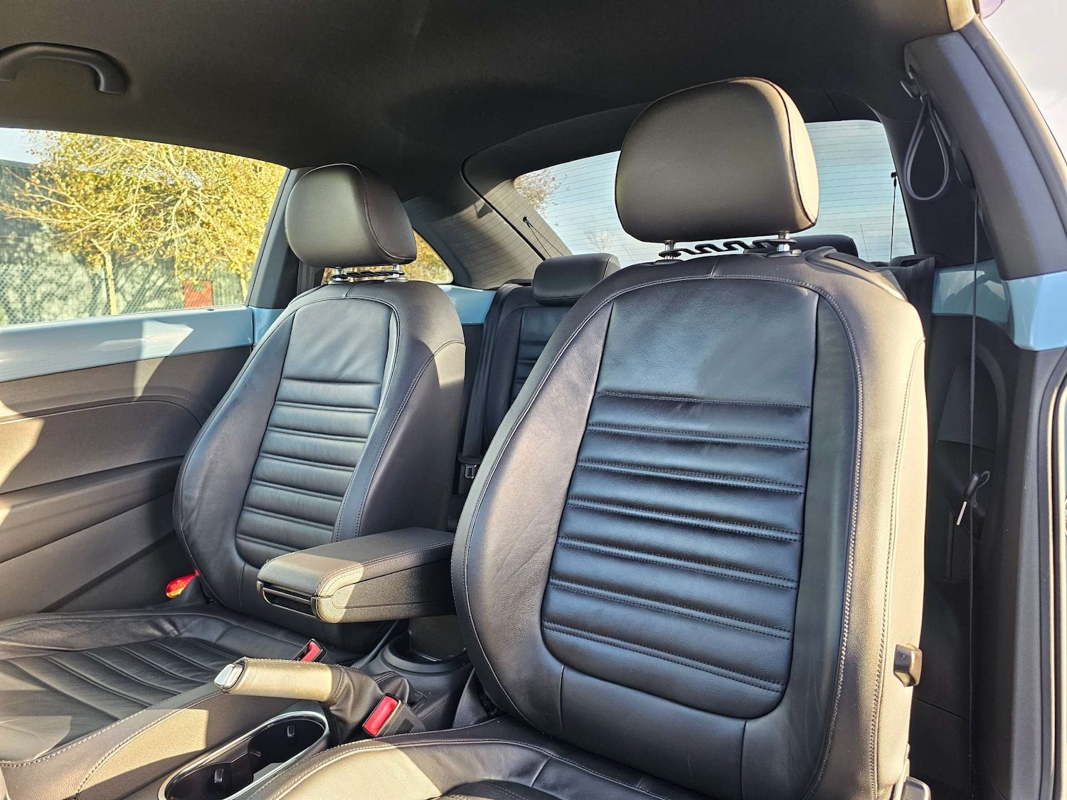 Used Volkswagen Beetle 2012 for sale - 76381859: Photo 10