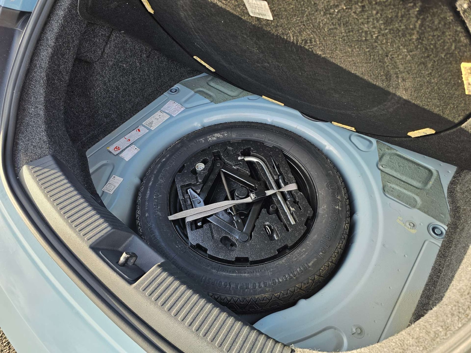 Used Volkswagen Beetle 2012 for sale - 76381859: Photo 18