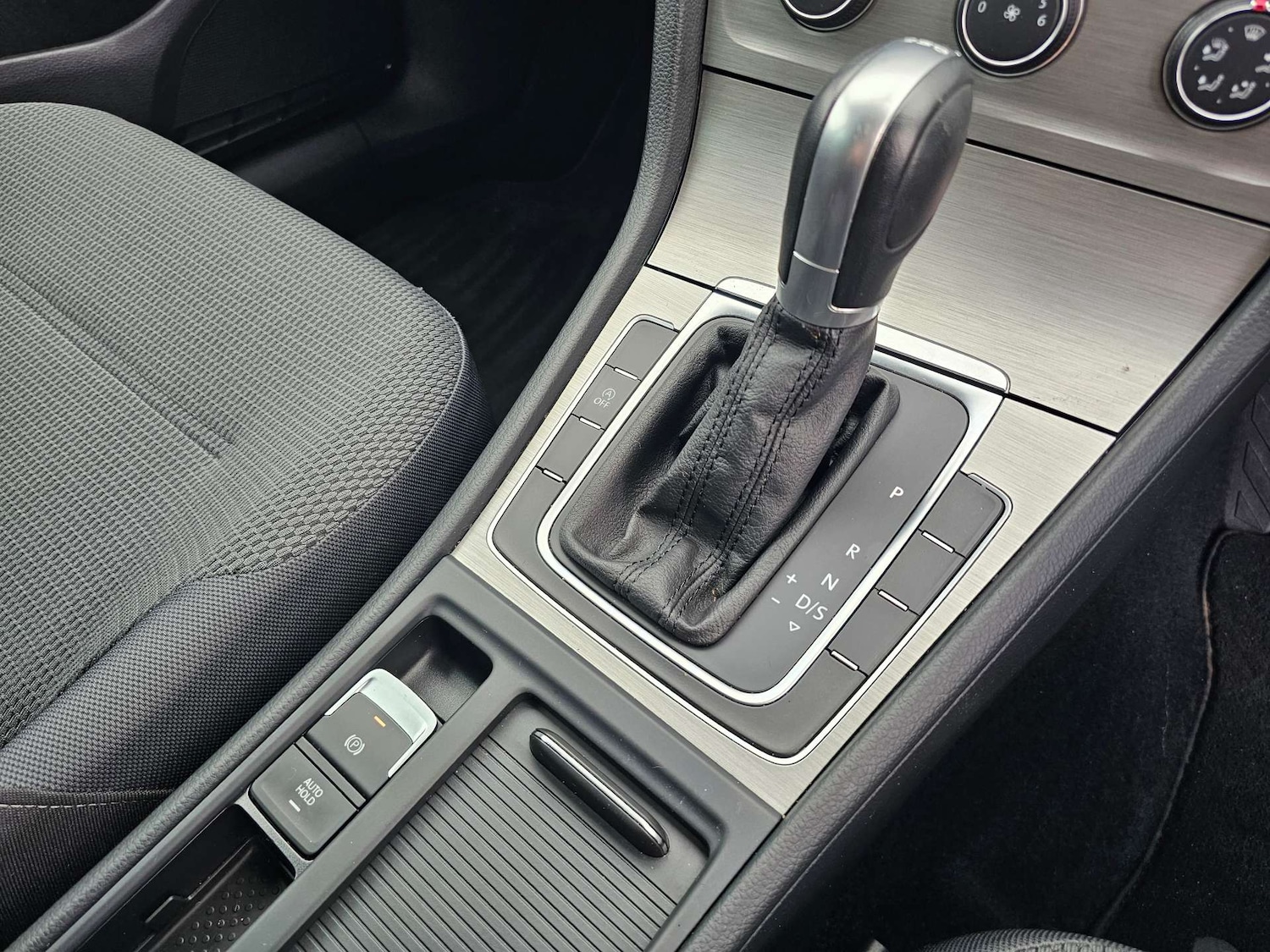 Used Volkswagen Golf 2025 for sale - 76601713: Photo 20