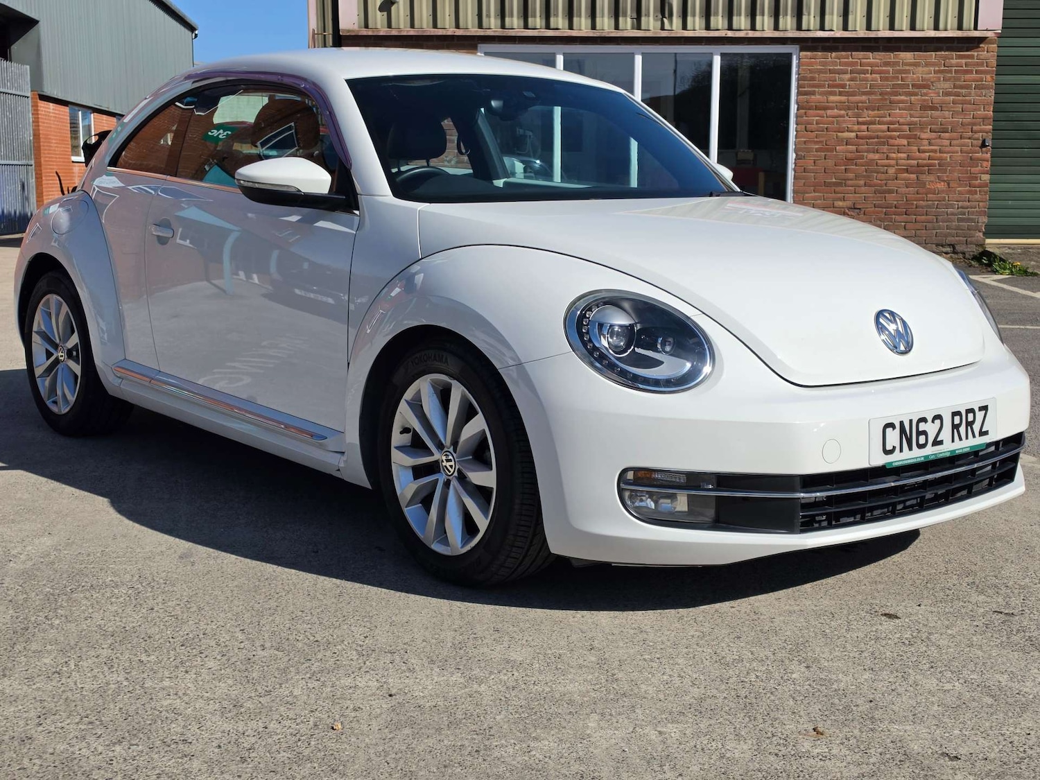 Used Volkswagen Beetle 2013 for sale - 78111336: Photo 2