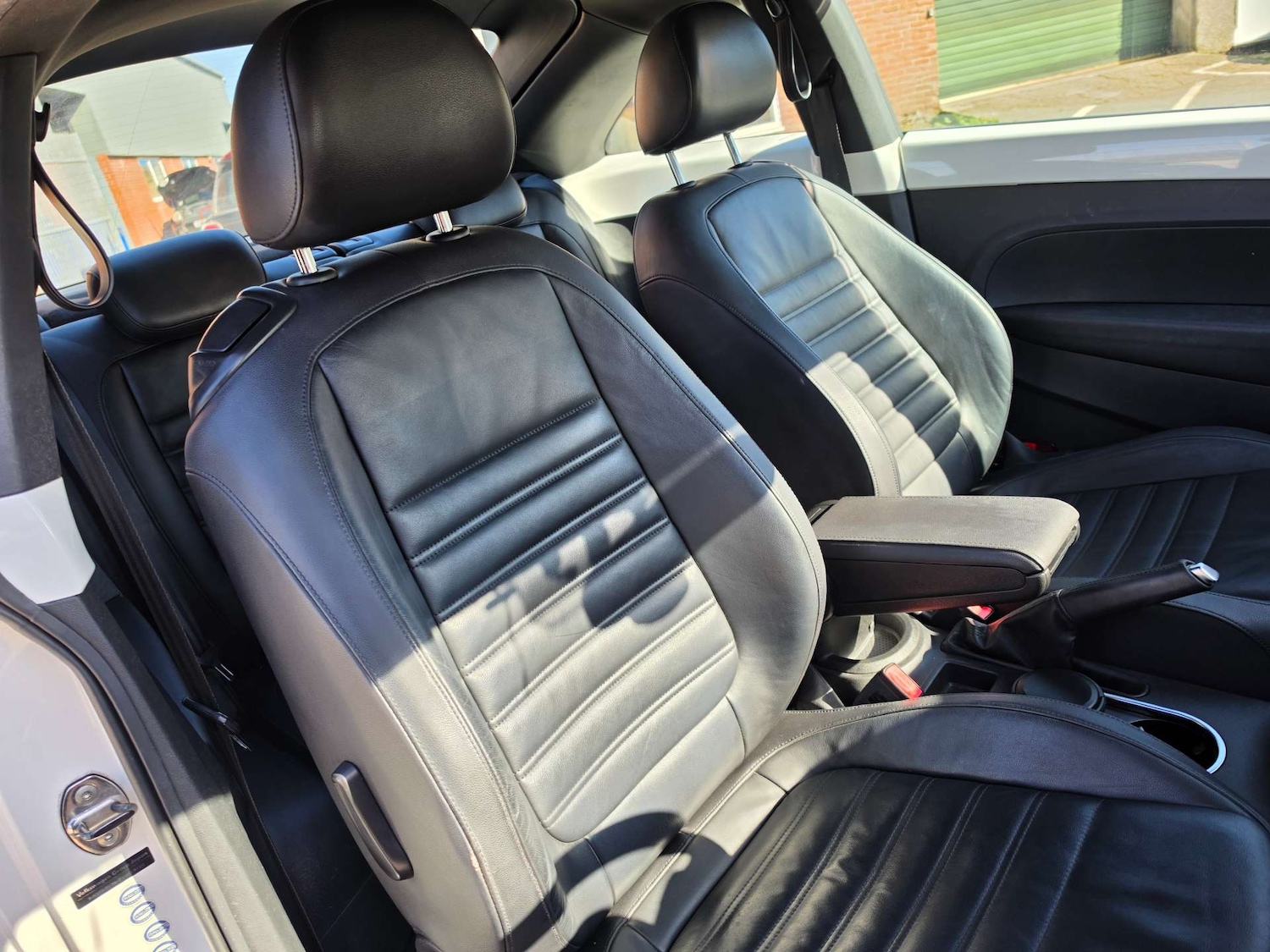 Used Volkswagen Beetle 2013 for sale - 78111336: Photo 5