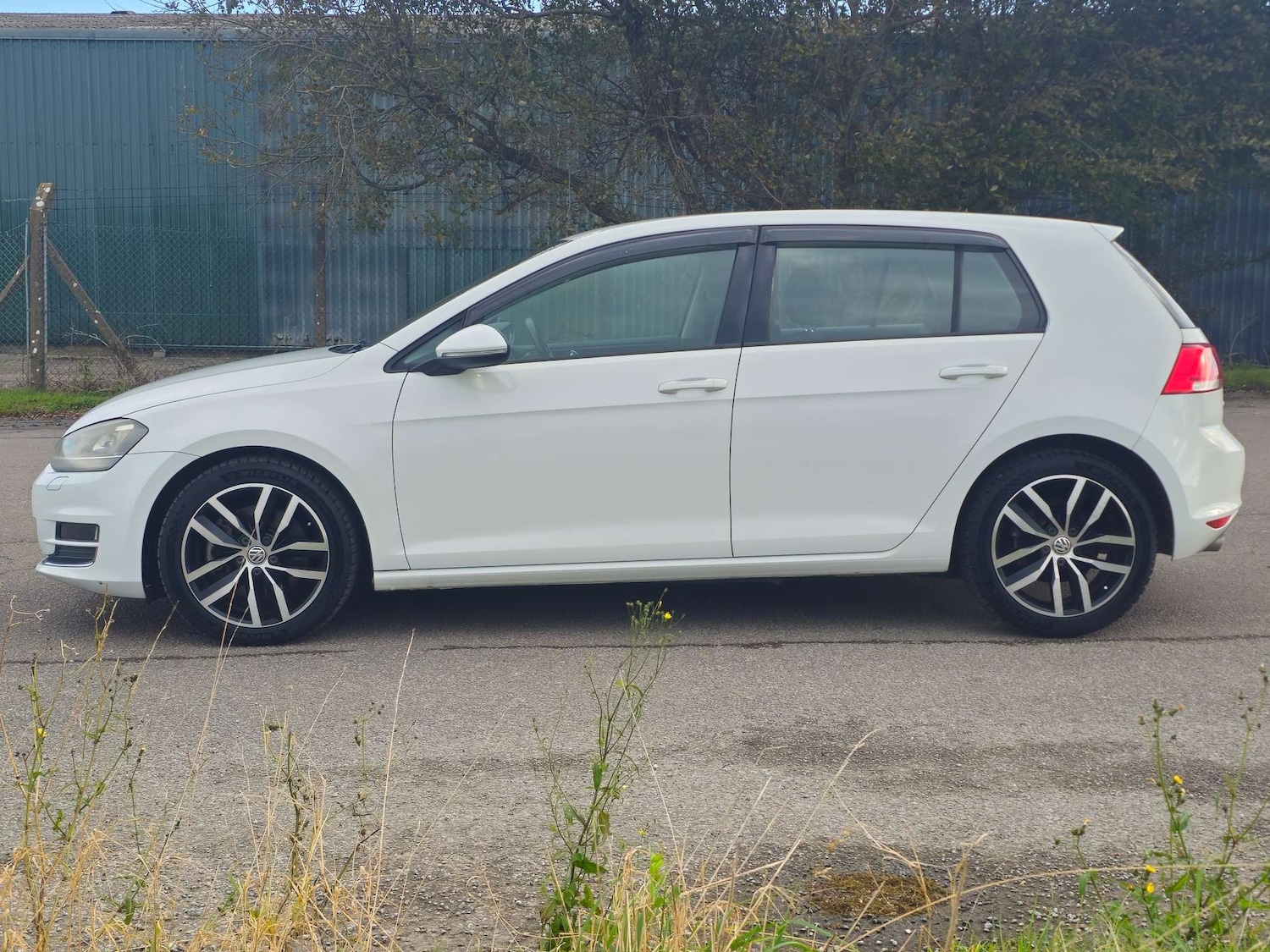 Used Volkswagen Golf 2025 for sale - 76601933: Photo 6