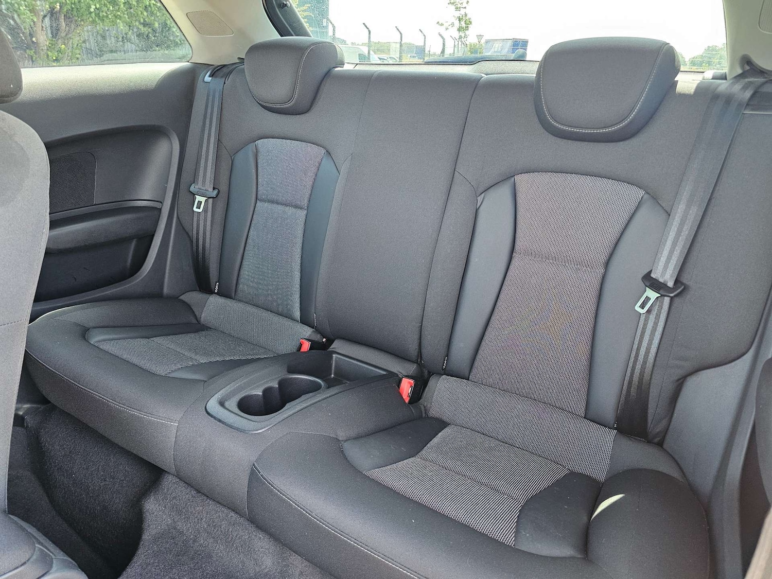 Used Audi A1 2011 for sale - 76278350: Photo 13