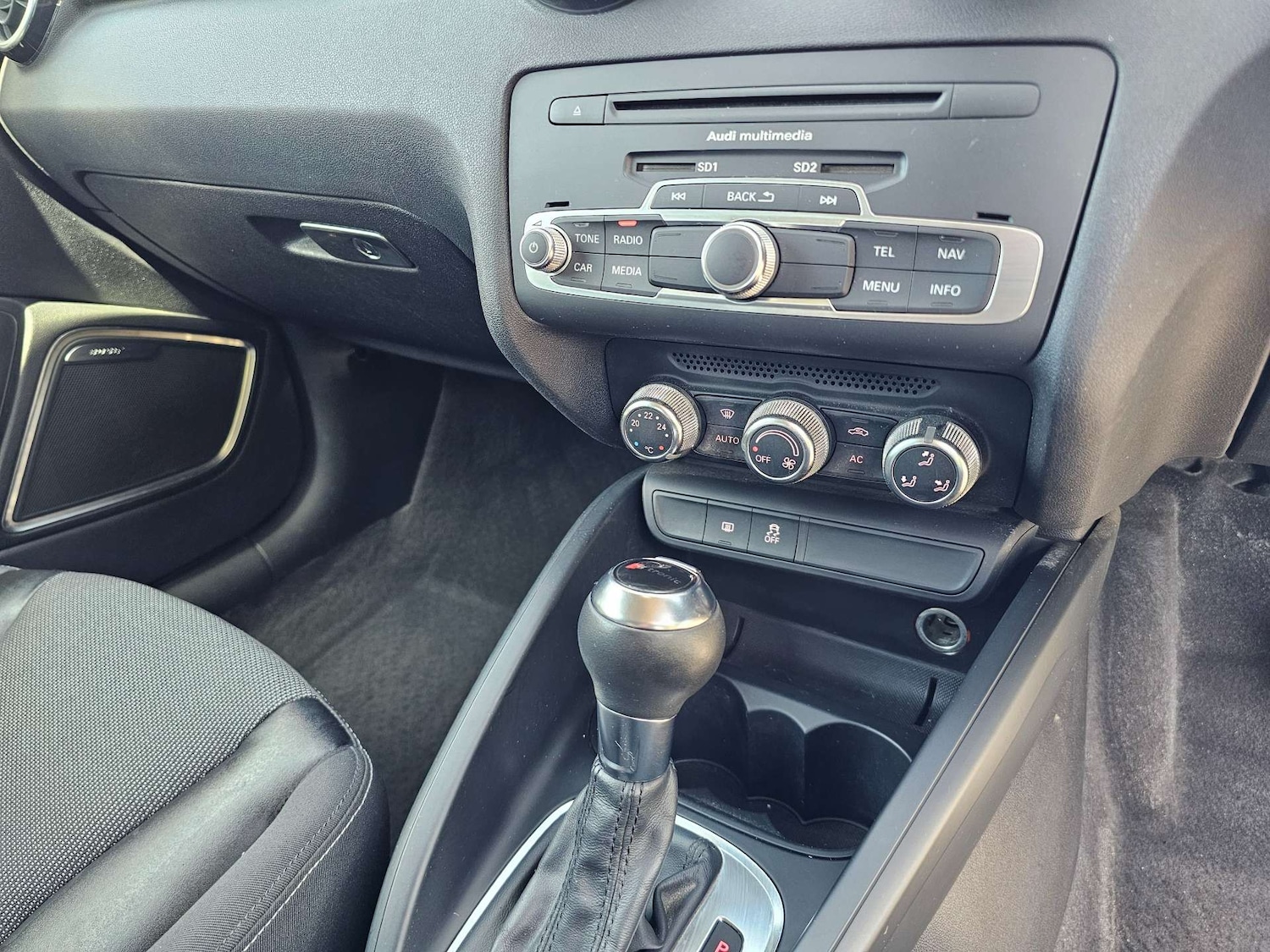 Used Audi A1 2011 for sale - 76278350: Photo 15