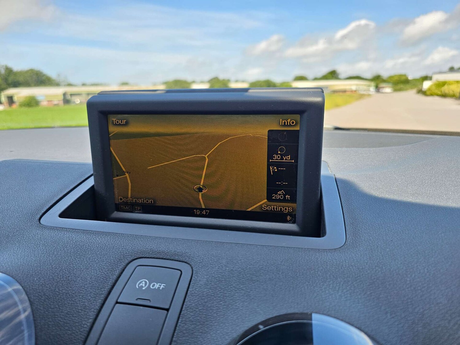 Used Audi A1 2011 for sale - 76278350: Photo 16