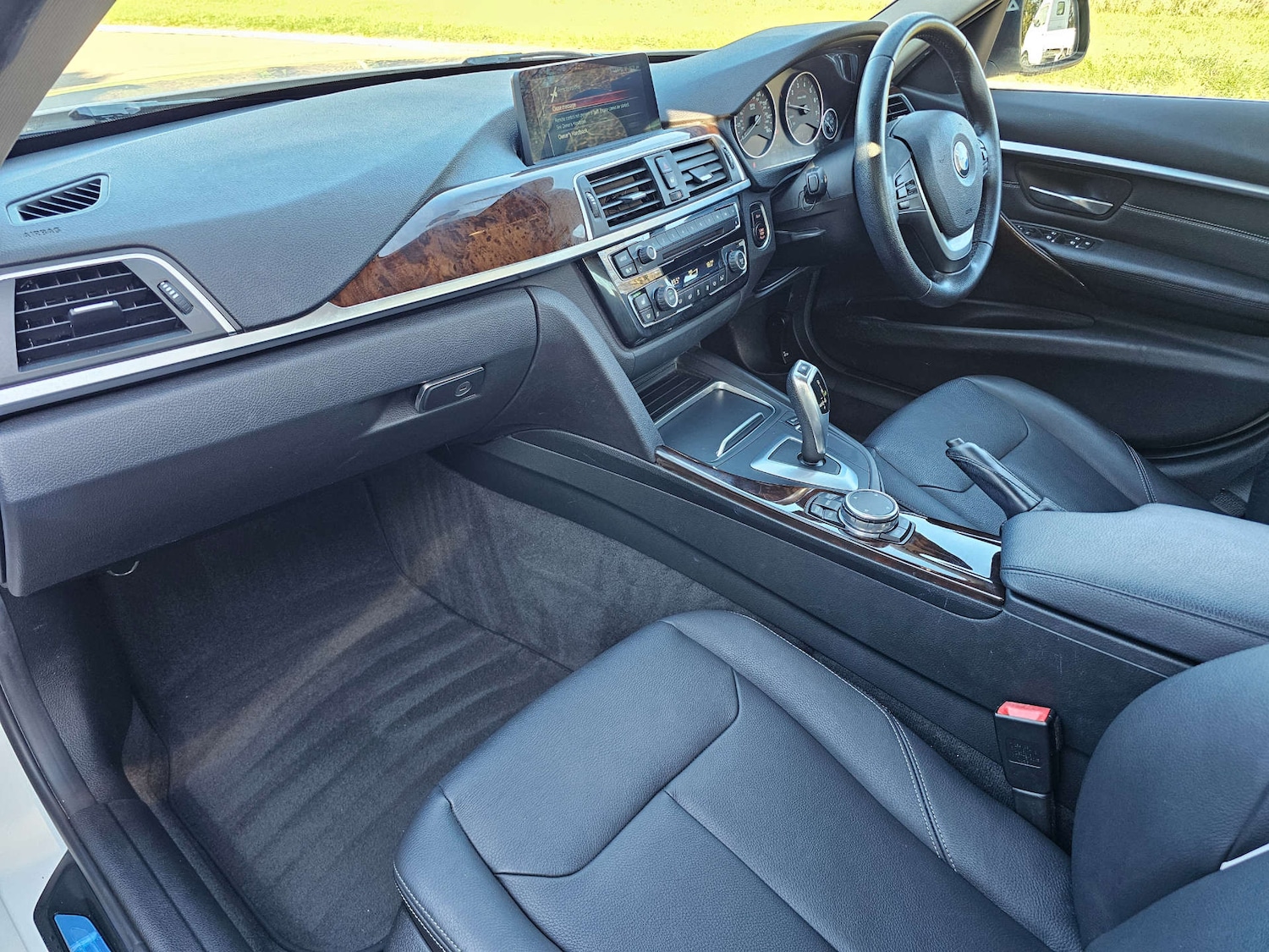 Used BMW 3 Series 2016 for sale - 76544303: Photo 11