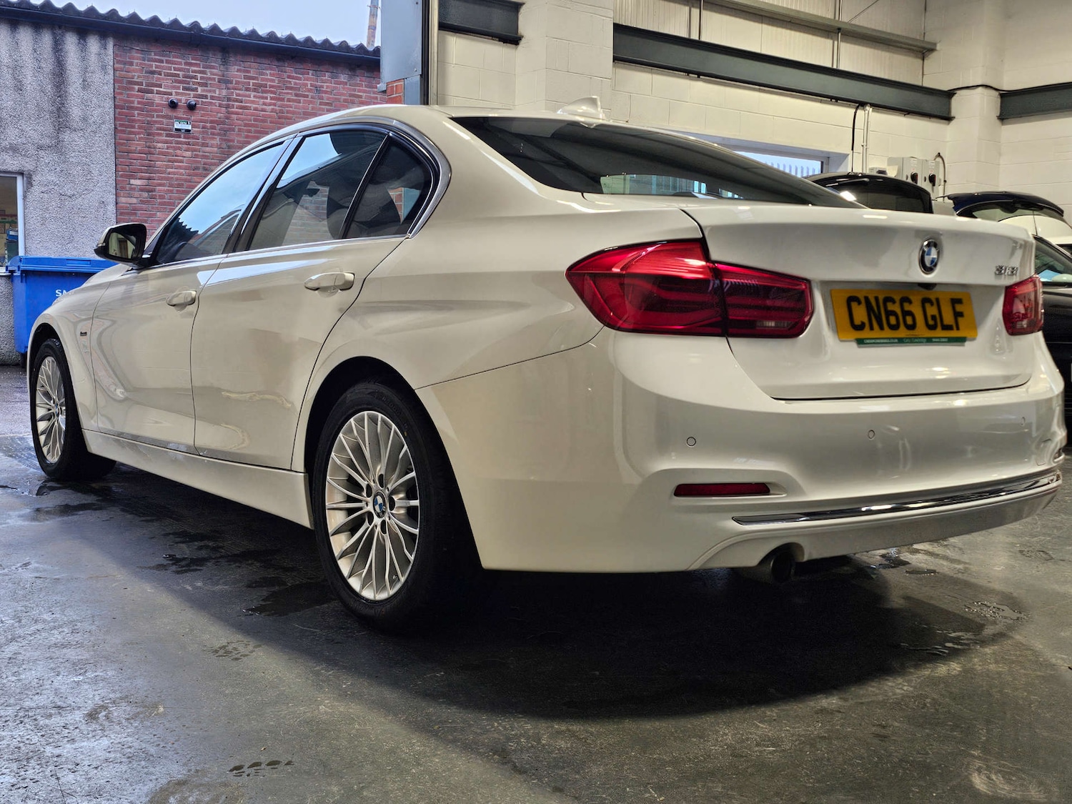 Used BMW 3 Series 2016 for sale - 76544303: Photo 2