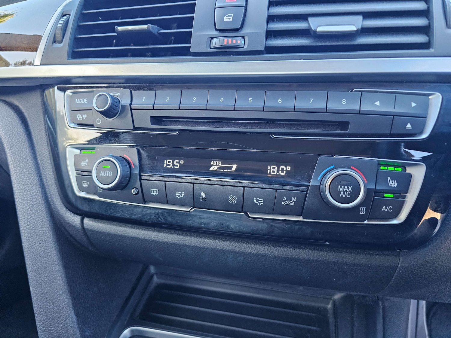 Used BMW 3 Series 2016 for sale - 76544303: Photo 23