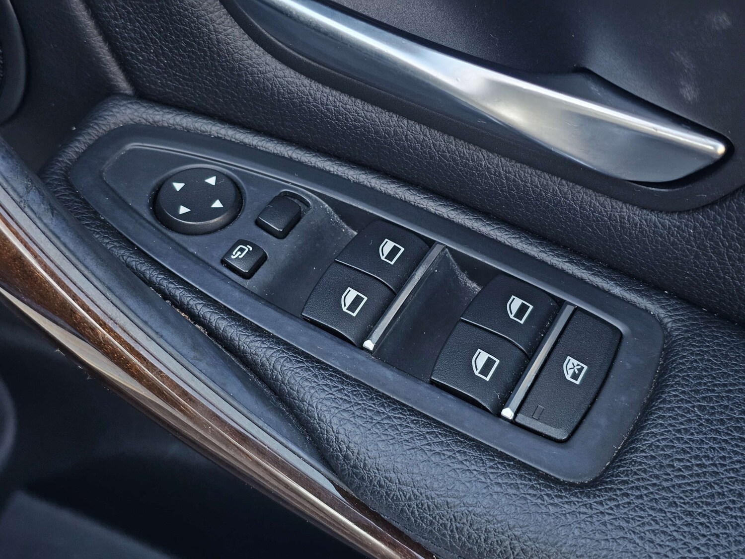 Used BMW 3 Series 2016 for sale - 76544303: Photo 27