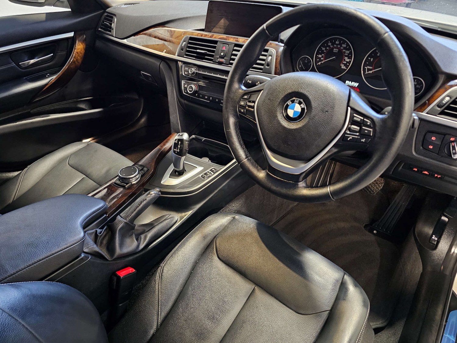 Used BMW 3 Series 2016 for sale - 76544303: Photo 4