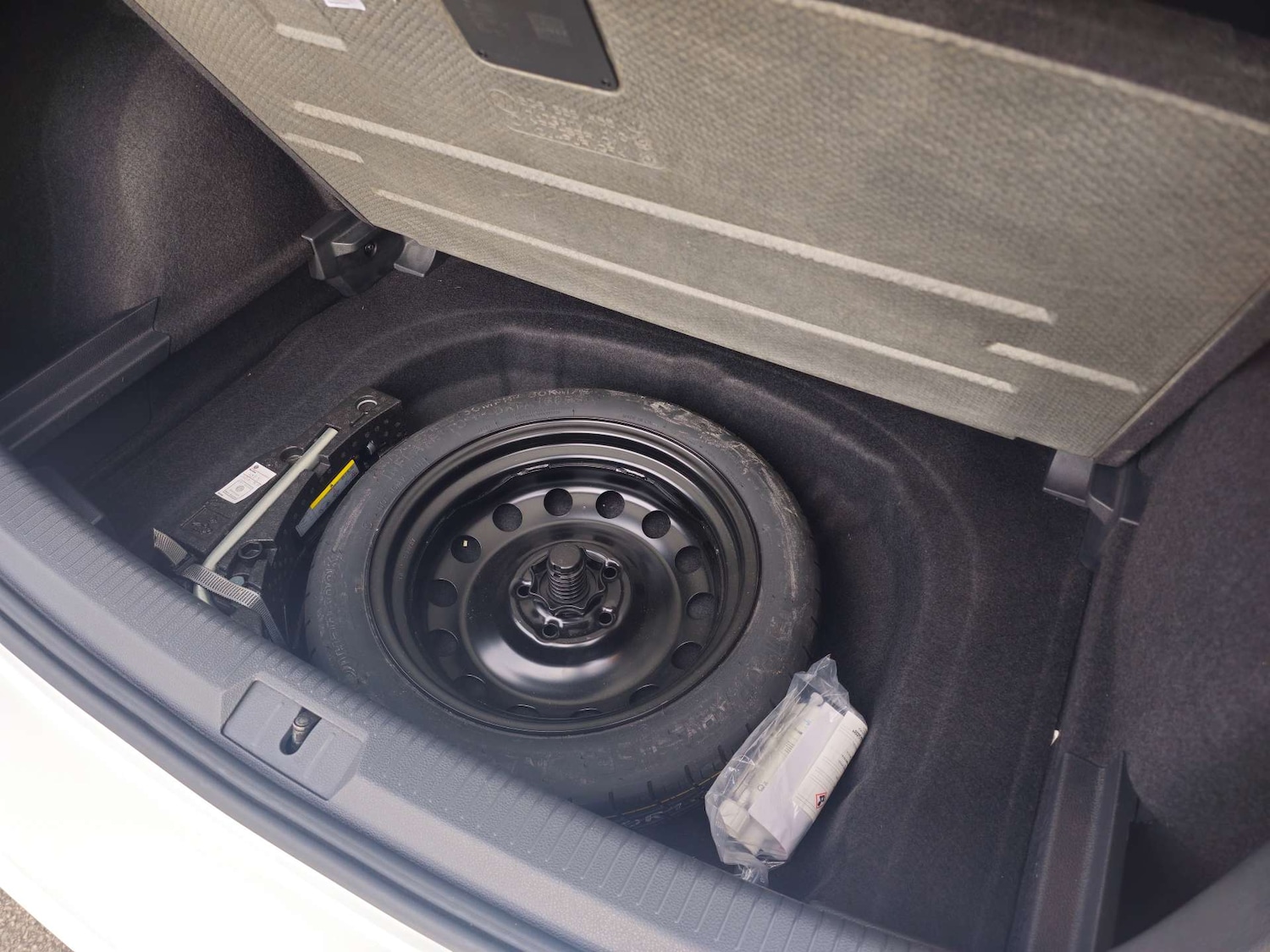 Used Volkswagen Golf 2013 for sale - 76352639: Photo 26