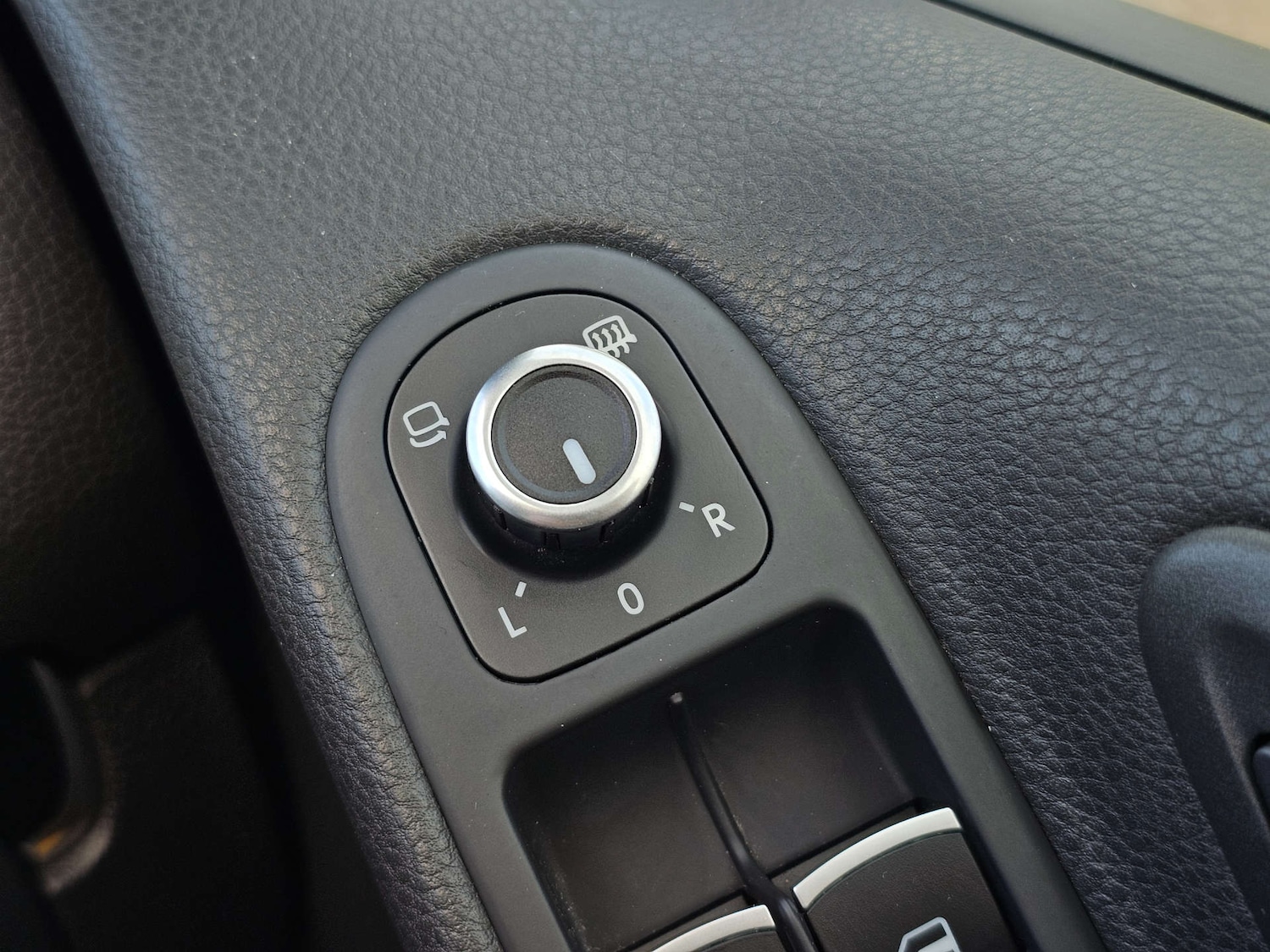 Used Volkswagen Golf 2009 for sale - 76829811: Photo 24