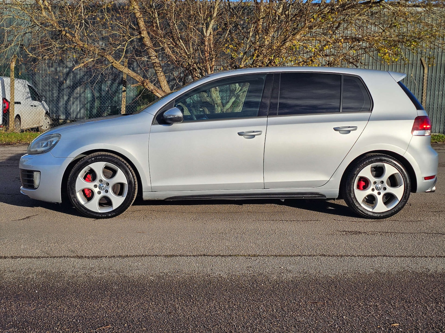 Used Volkswagen Golf 2009 for sale - 76829811: Photo 8