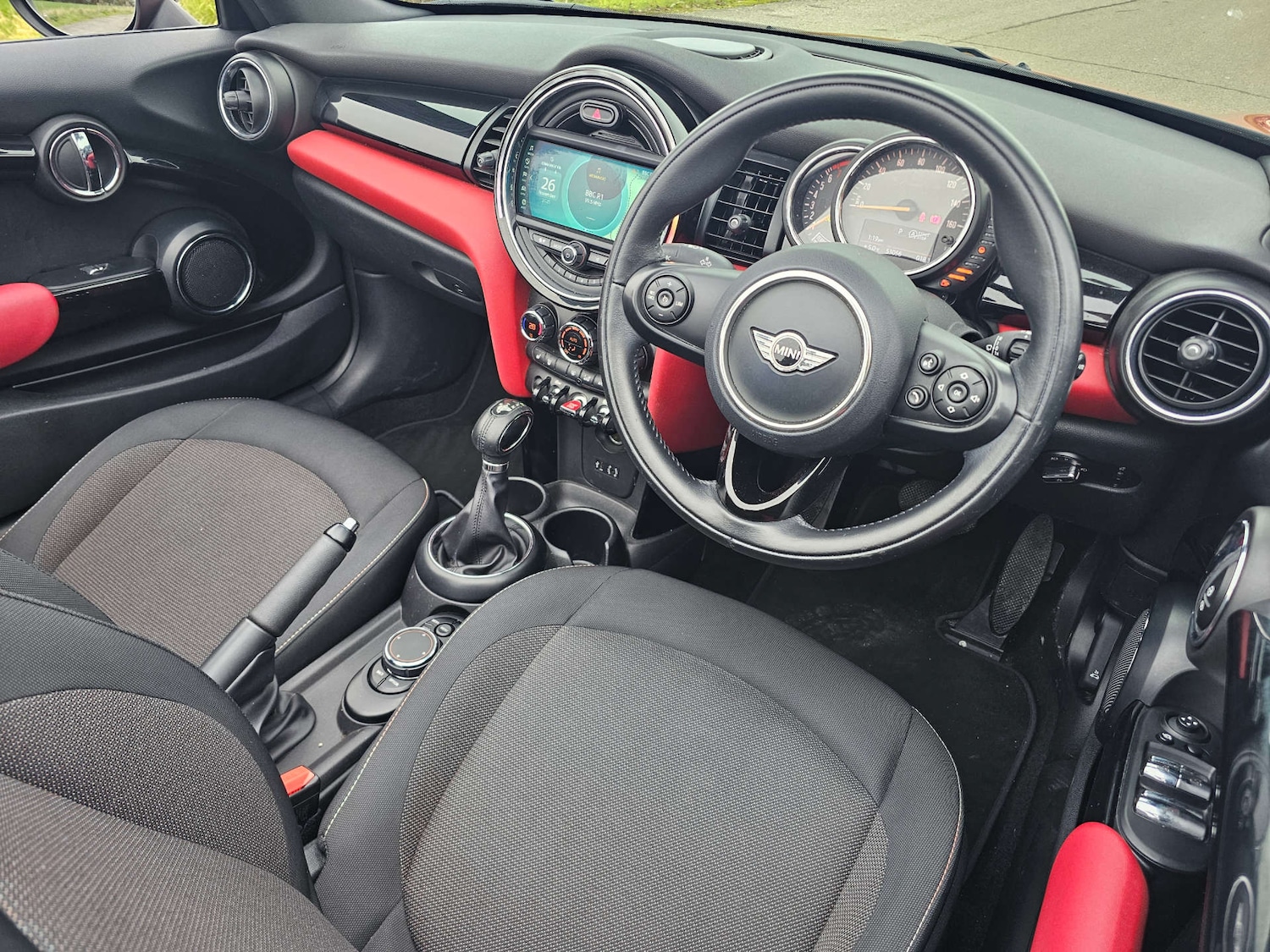 Used MINI Cooper 2025 for sale - 76711657: Photo 11