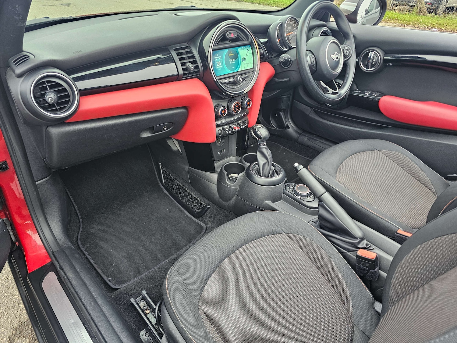 Used MINI Cooper 2025 for sale - 76711657: Photo 12