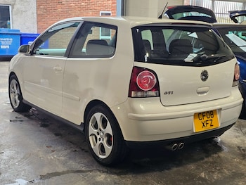 Used Volkswagen Polo 2008 for sale - 76980056: Photo