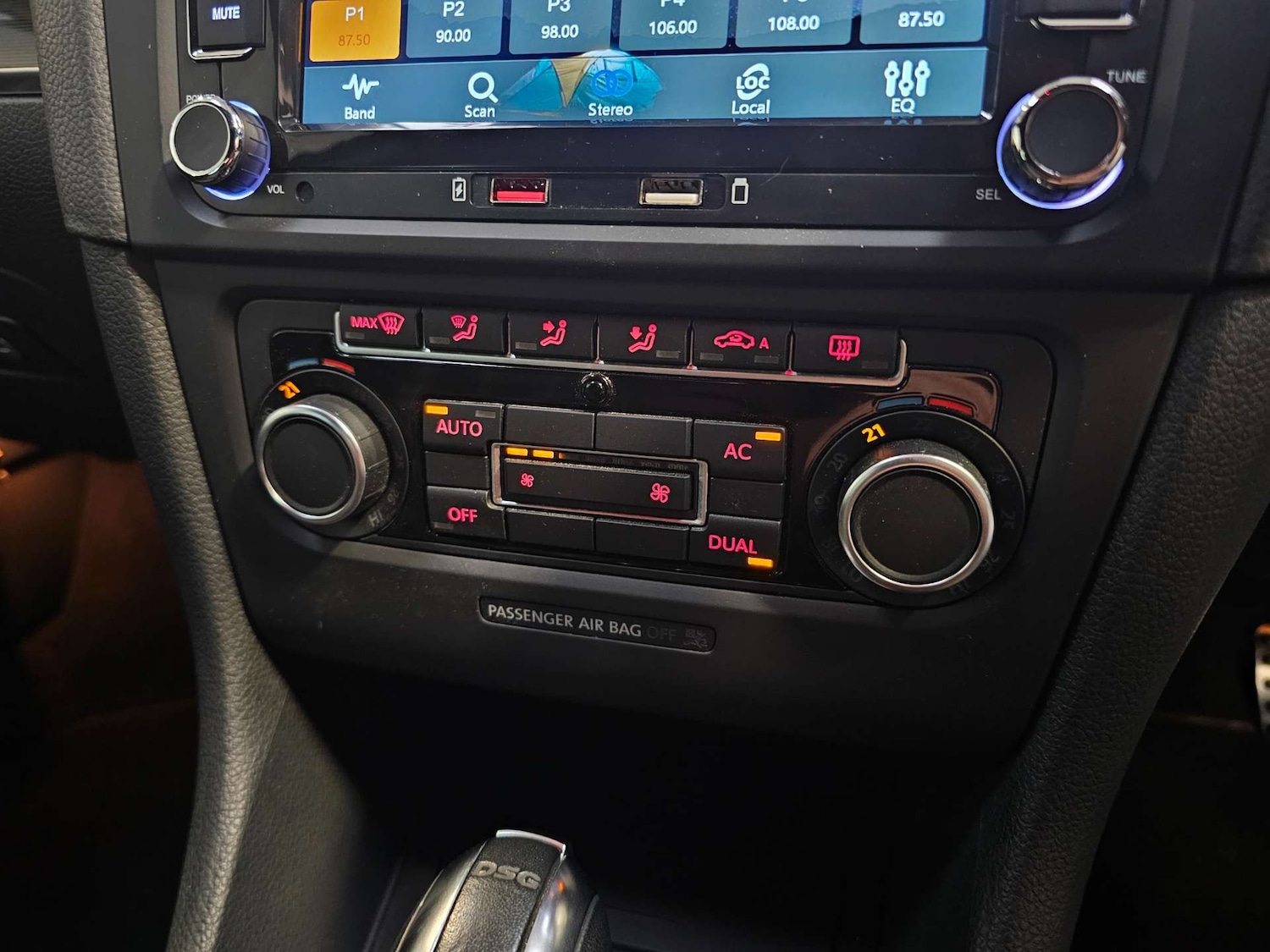 Used Volkswagen Golf 2011 for sale - 77137453: Photo 16