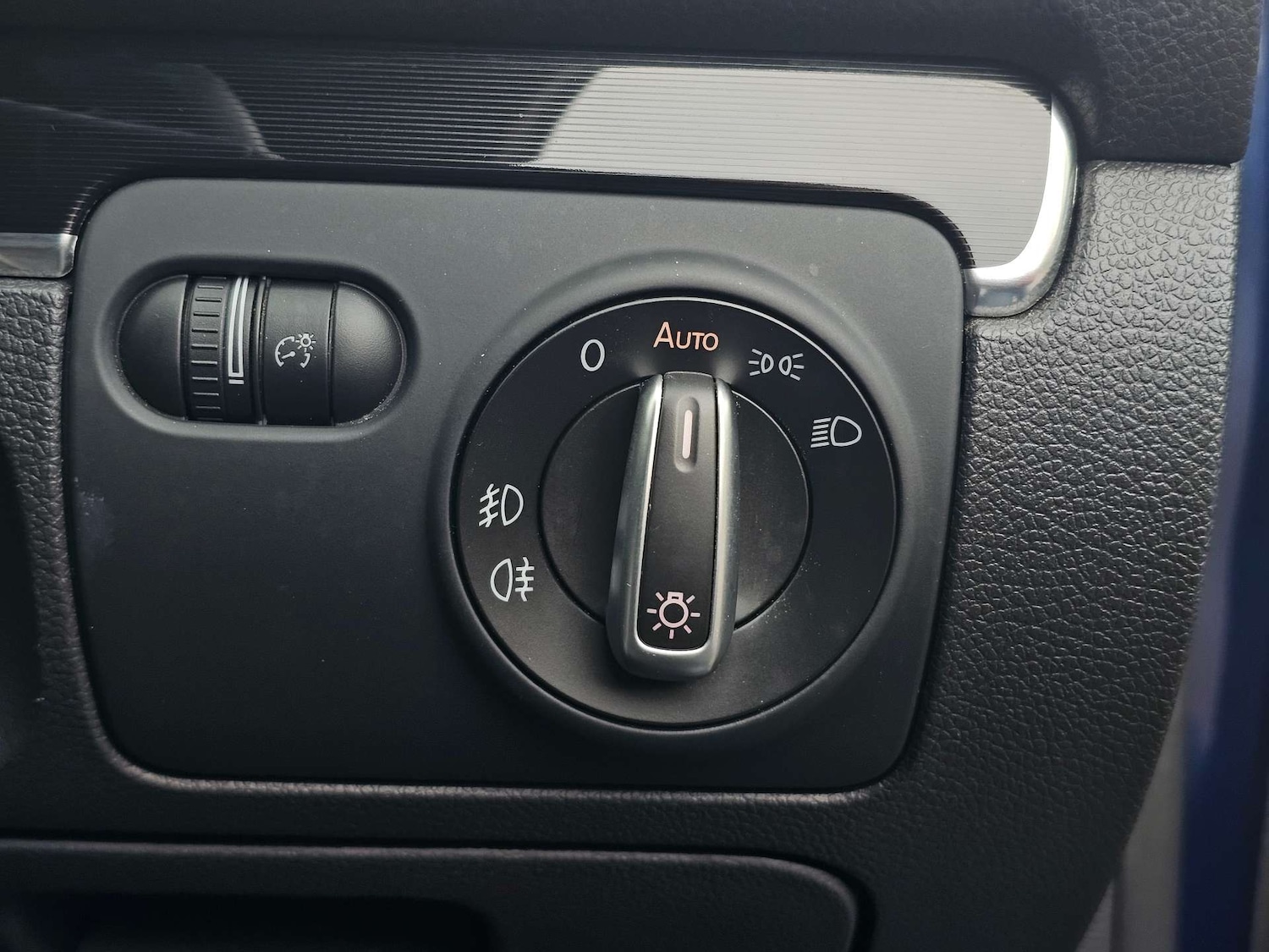 Used Volkswagen Golf 2011 for sale - 77137453: Photo 18