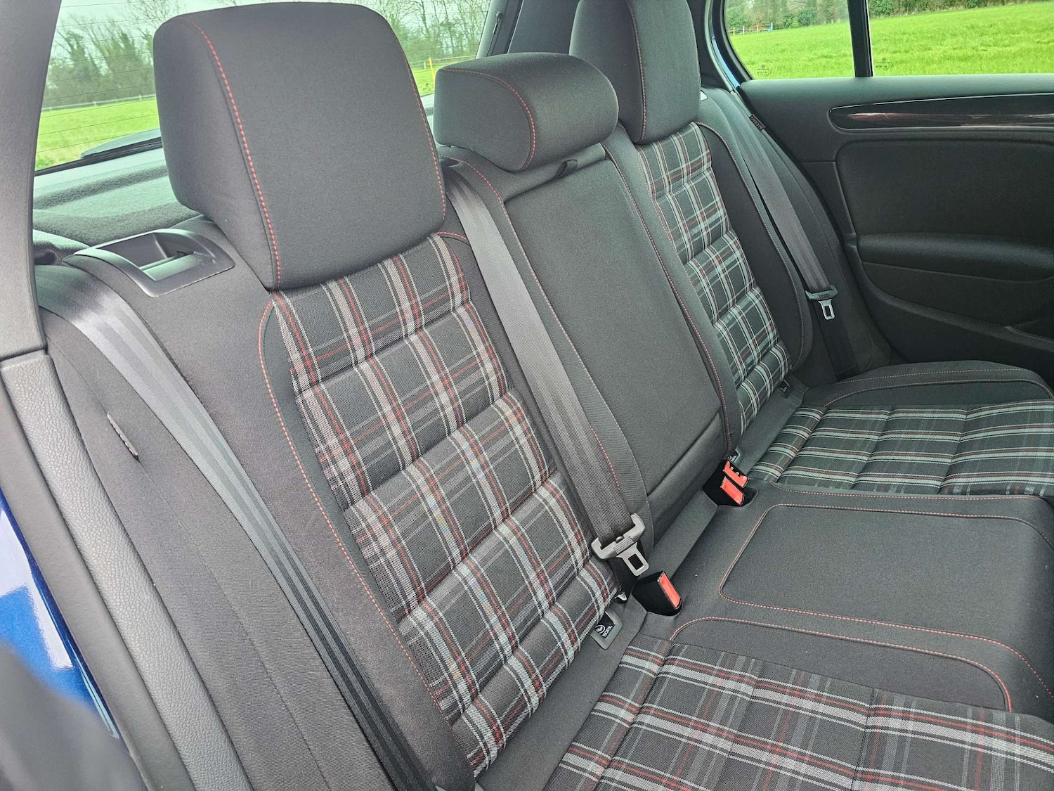 Used Volkswagen Golf 2011 for sale - 77137453: Photo 24