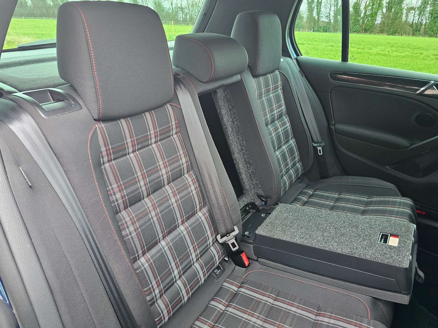 Used Volkswagen Golf 2011 for sale - 77137453: Photo 26