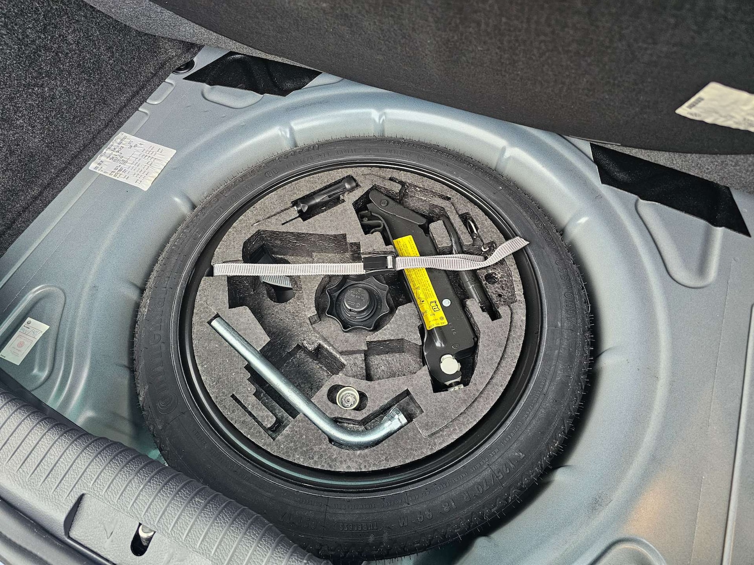 Used Volkswagen Golf 2011 for sale - 77137453: Photo 29