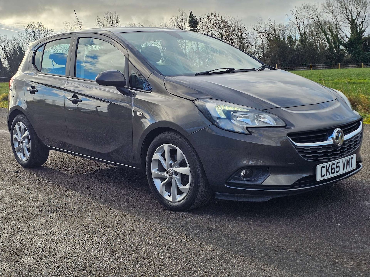 Used Vauxhall Corsa 2015 for sale - 77105789: Photo 3