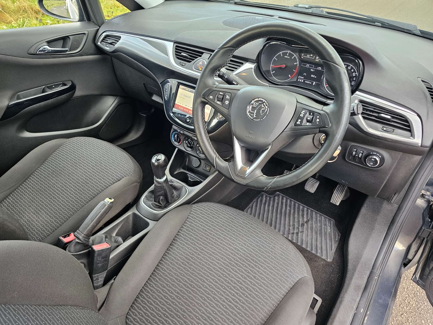 Used Vauxhall Corsa 2015 for sale - 77105789: Photo 9