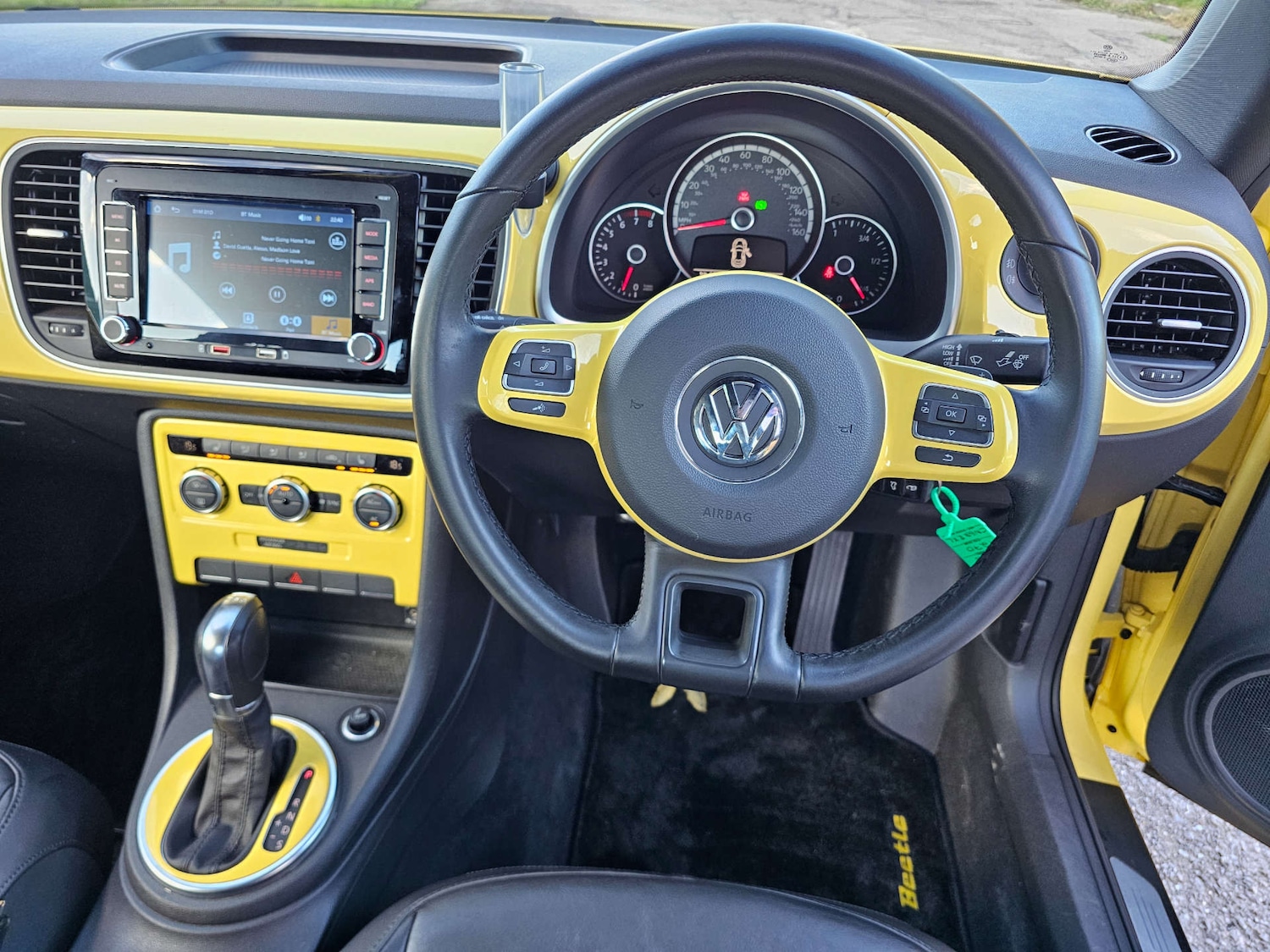 Used Volkswagen Beetle 2025 for sale - 76629672: Photo 15
