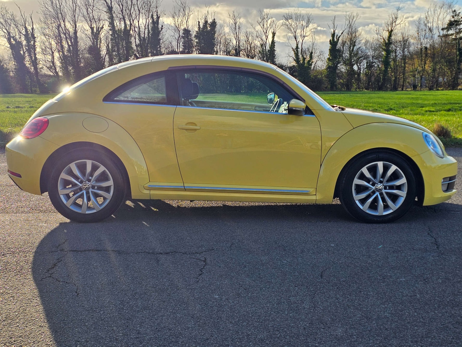Used Volkswagen Beetle 2025 for sale - 76629672: Photo 4