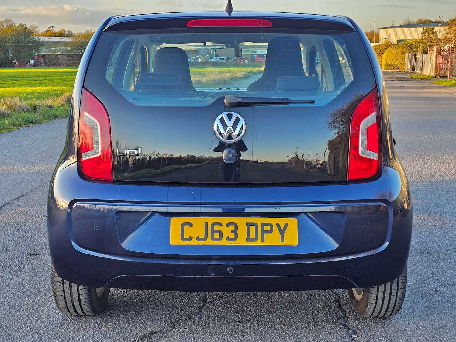 Used Volkswagen up! 2025 for sale - 76643747: Photo 6